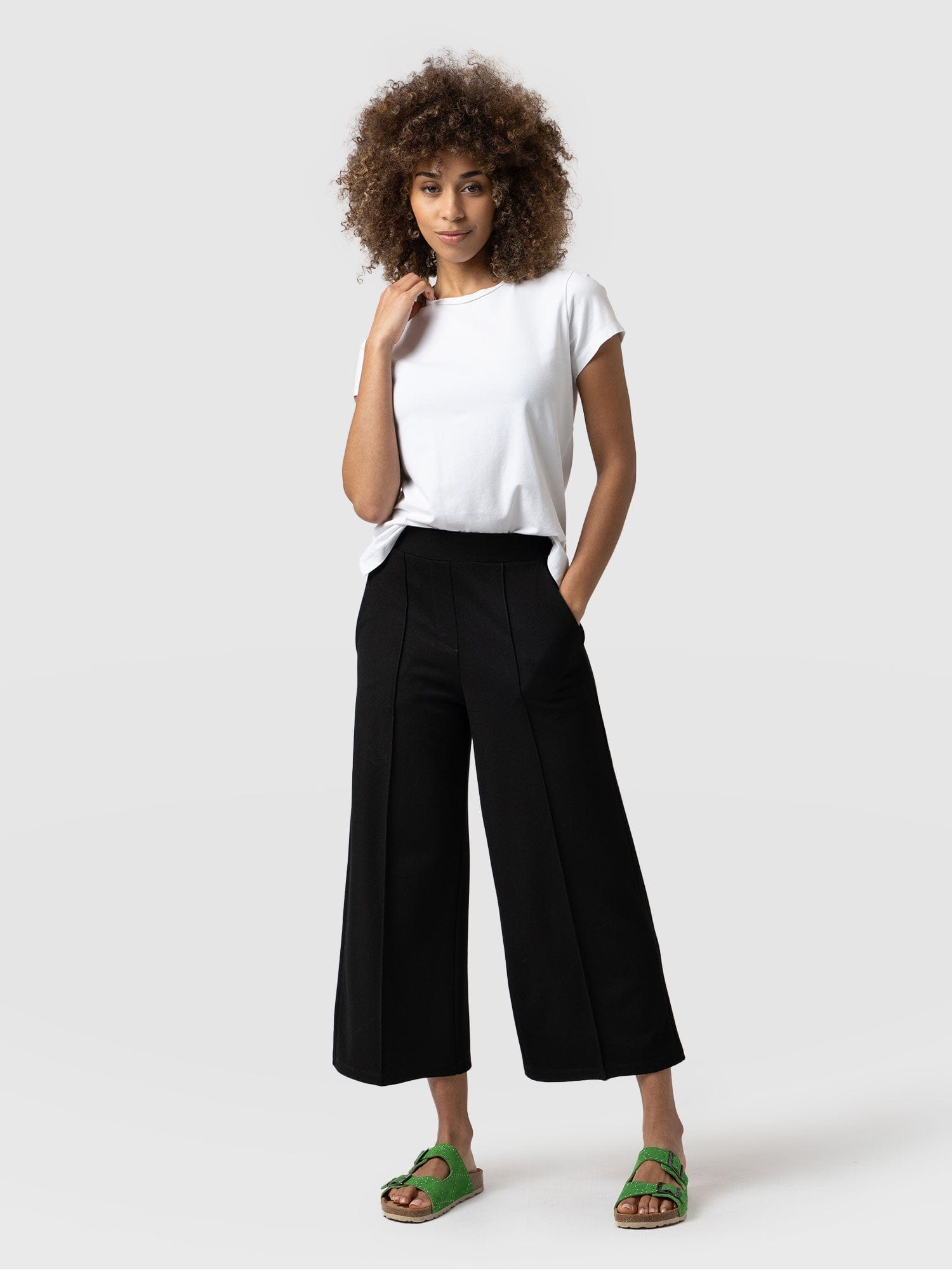 Cavendish Culotte Black - Women's Culottes | Saint + Sofia® UK